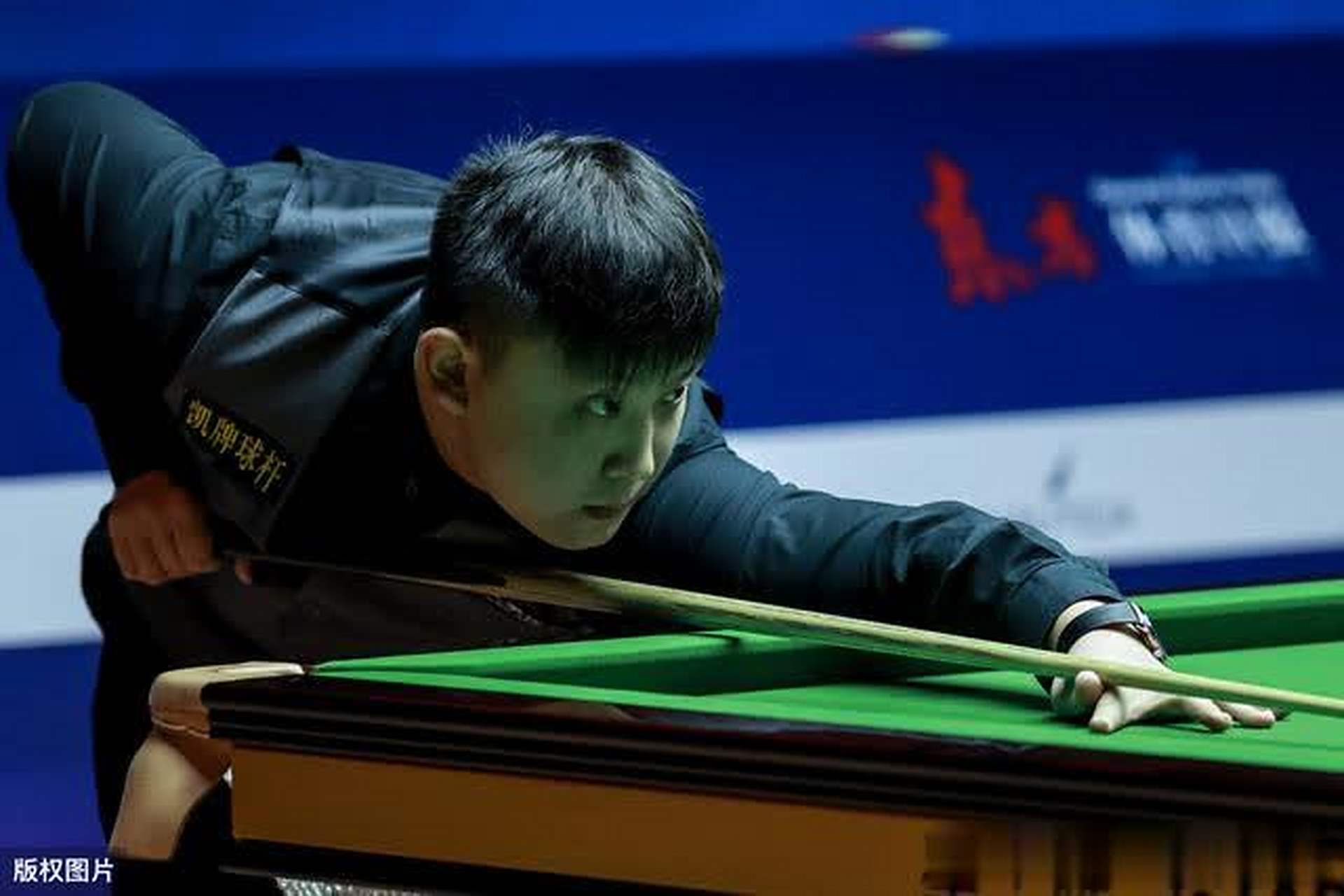 在左小青代 在左小青代