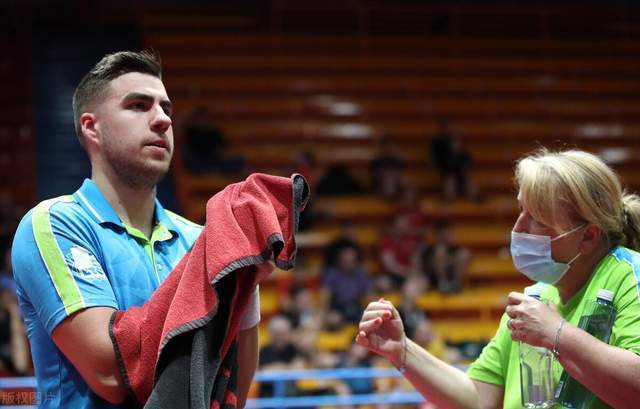 他亚洲球队 他亚洲球队