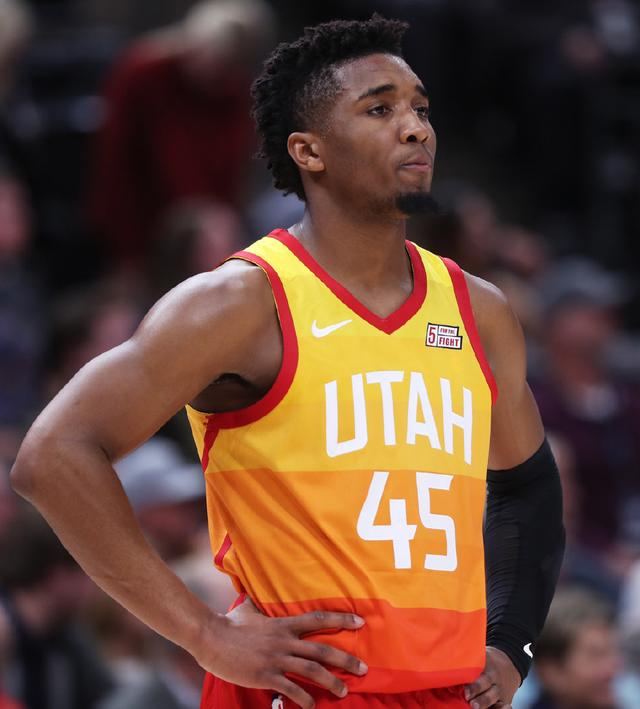 例显示了勇 例显示了勇