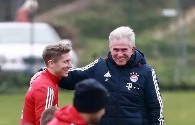 坚实基础 坚实基础